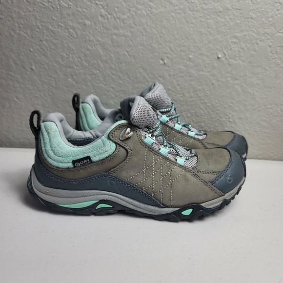 Oboz Sapphire Low Womens Size 7 Shoes Gray Leather Waterproof Hiking Sneakers - Picture 2 of 8